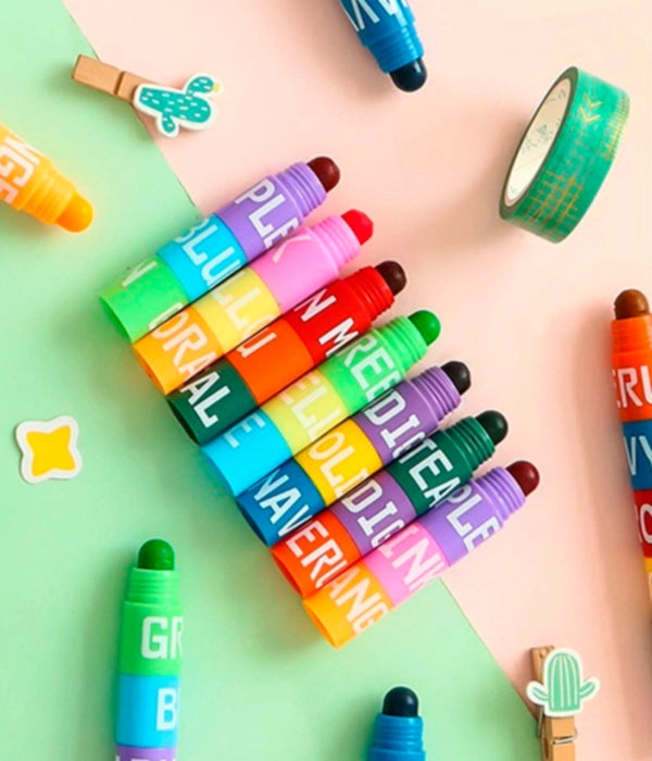 PLUMONES  DE COLORES