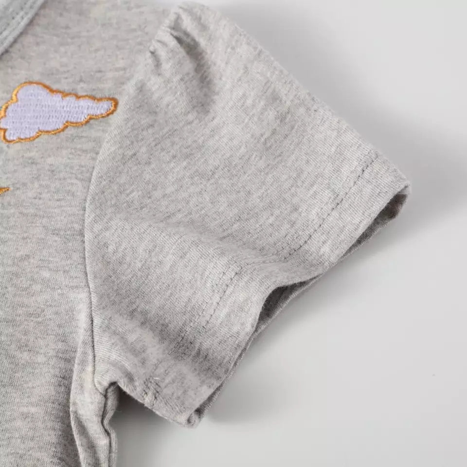 VESTIDO UNICORNIO Y ESTRELLAS MANGA CORTA CON TUTU